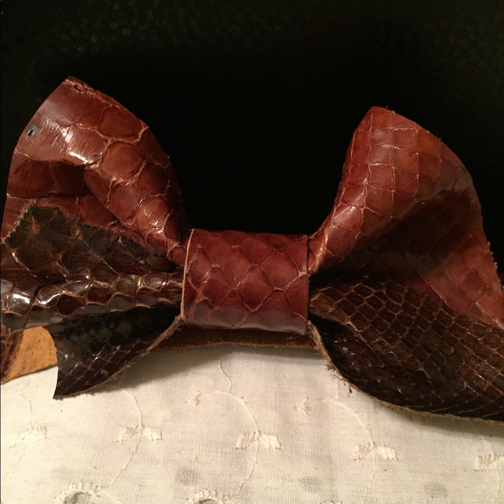 Snake Bow Ties - image 3